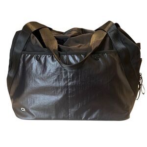 Gapfit Black Nylon Dual Zip Pockets Gym Duffel Bag Tote